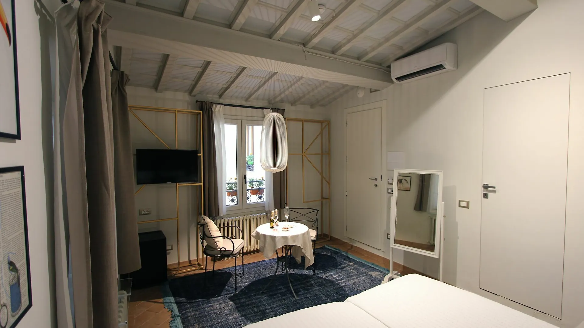 Casa Thiele Alla Signoria Bed & Breakfast Florence
